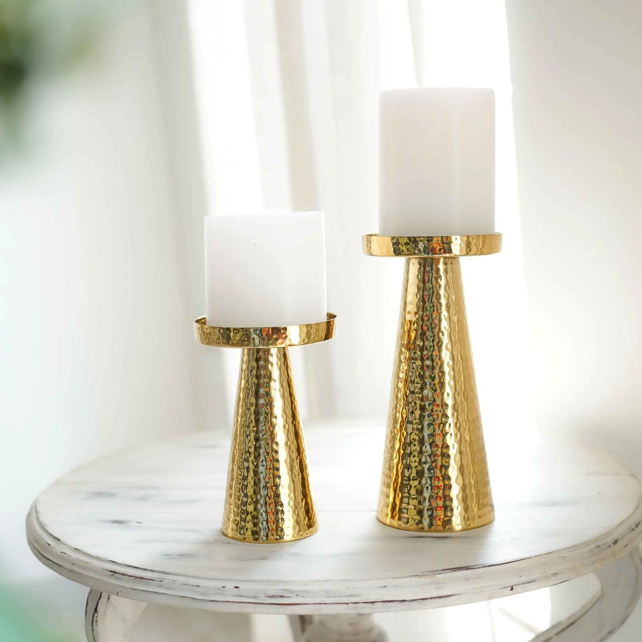 metal hammered candle holder set of 2 gold 335670 (1)